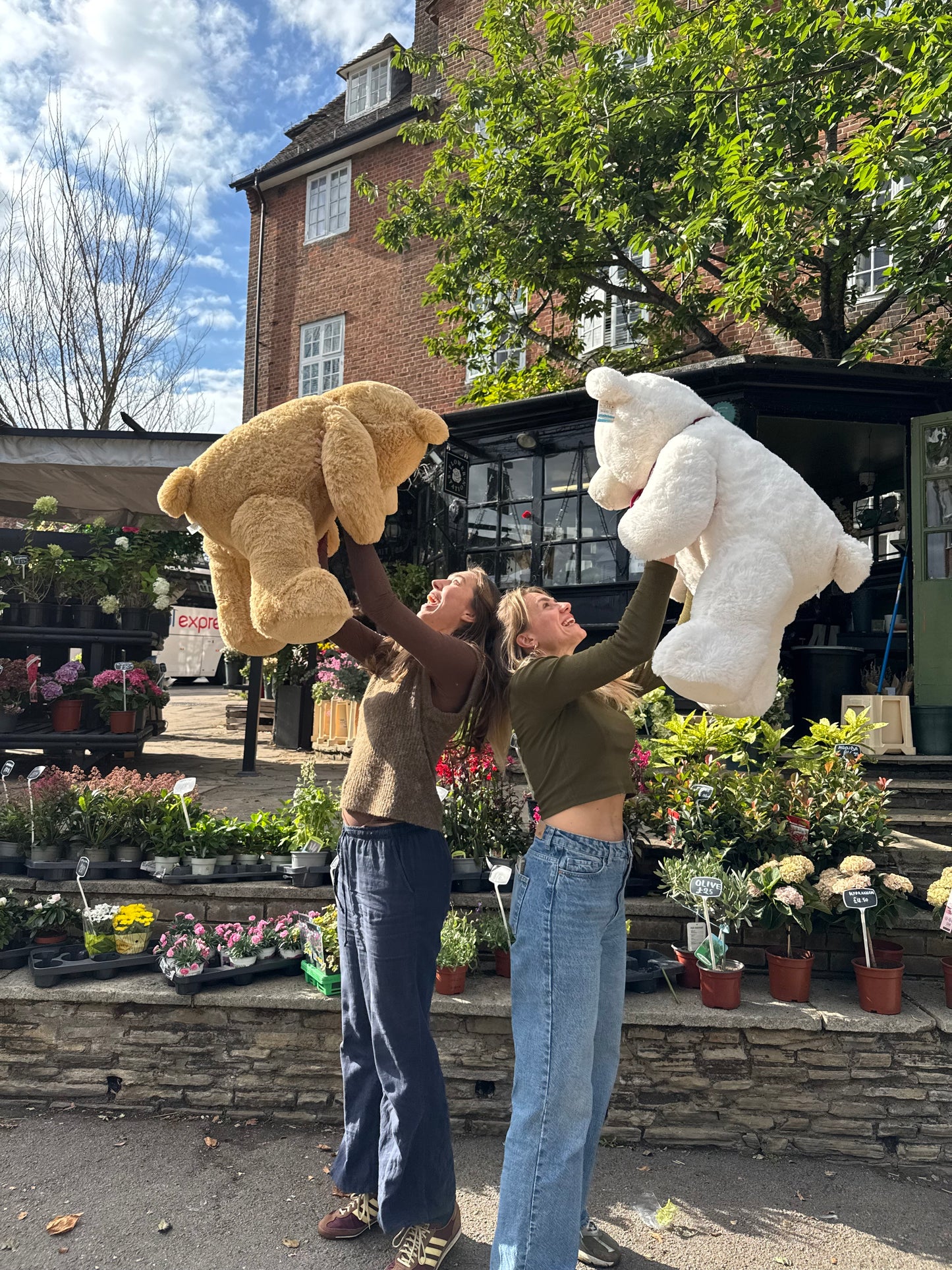 Large Cream Bear (75cm)
