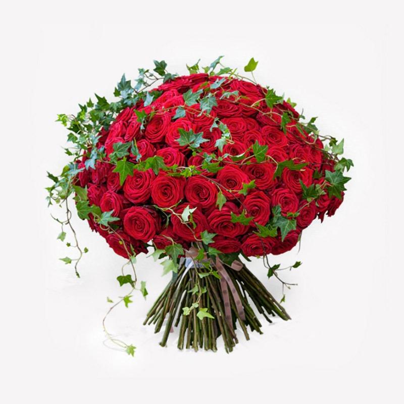 luxury red rose bouquet for Valentine's Day